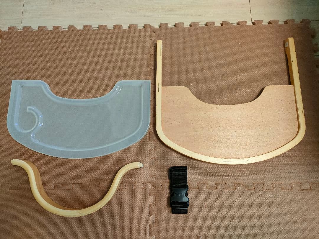 【正規品】7ヶ月〜 KATOJI ベビーチェア 送料込み 2脚 双子 カトージ