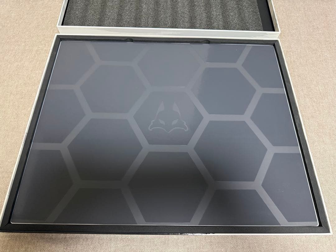 土曜まで　GODZILLA COLLECTION LUNAR Glass Pad