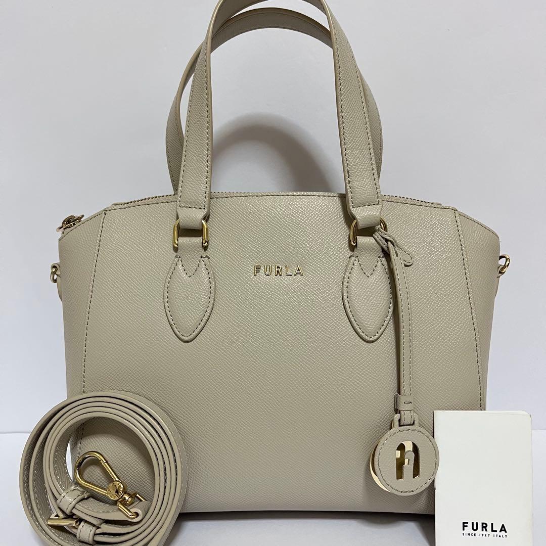 美品✨フルラ　ミネルヴァ　2way ショルダーバッグ　通勤通学　レザー　グレー