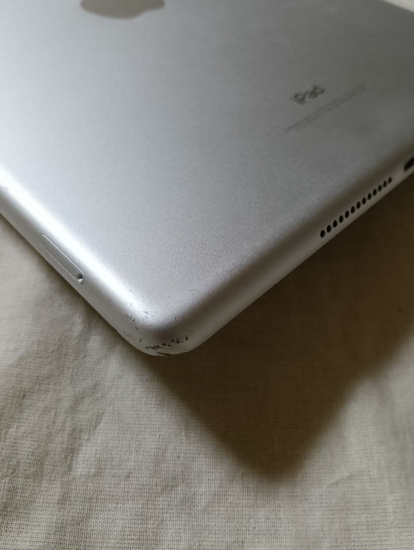 iPad 第6世代 バッテリー94%