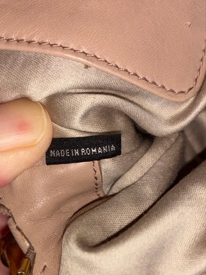 MIUMIU マテラッセ ショルダーバッグ ベージュ