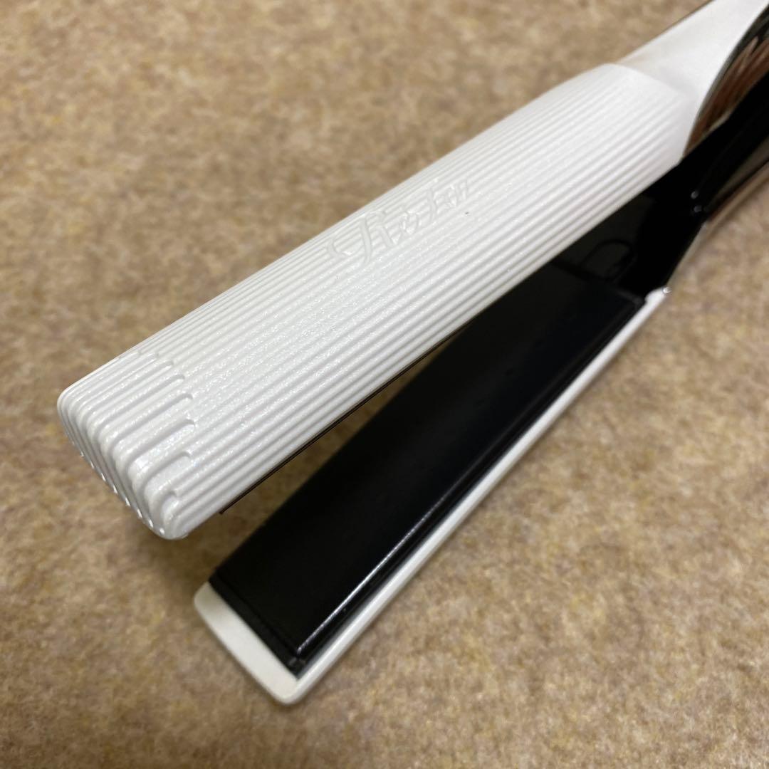 MTG リファ　ビューテック ストレートアイロン　ヘアビューロン　ReFa