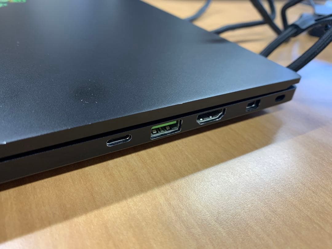 Windowsノート本体 ASUS RAZER 15 GAMING Core i7- 8750H