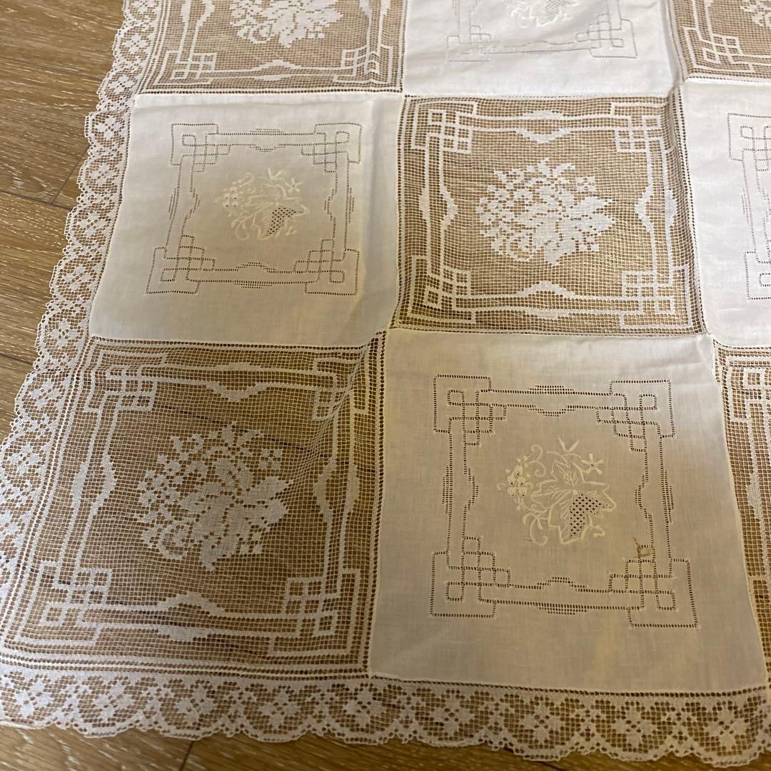 近沢レース　テーブルクロス