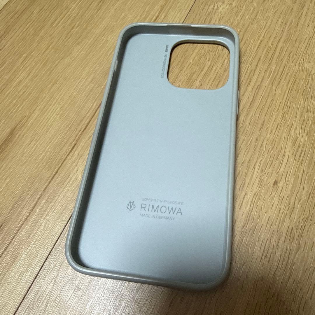 RIMOWA iPhone 15 Pro MAX用ケース アルミニウム
