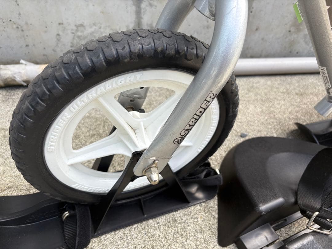 STRIDER ストライダー　プロ　スノーアタッチメント　スタンド付き