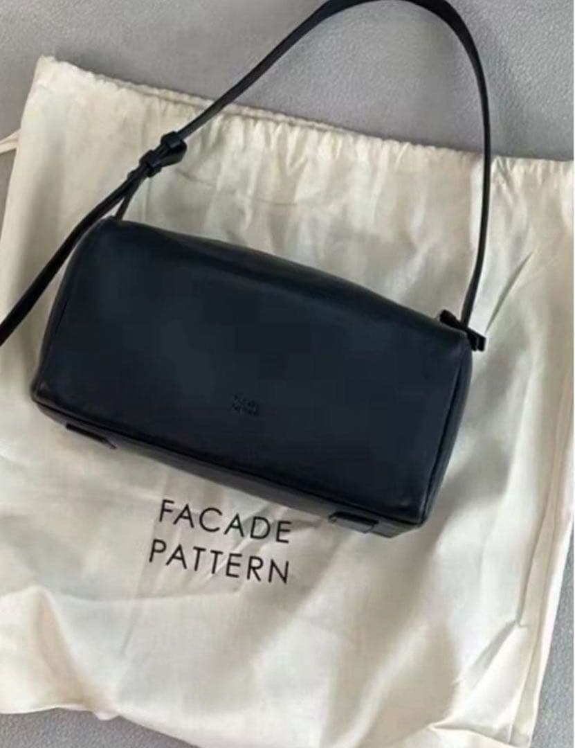 韓国⭐︎FACADE PATTERNファサードパターン　リアルレザー　ハンドバッグ