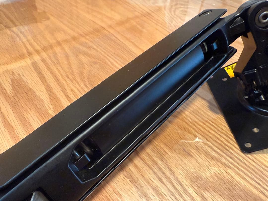 【美品】Amazonベーシック モニターアーム シングル-ディスプレイタイプ