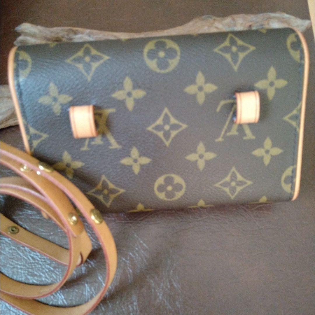 LOUIS VUITTON ルイヴィトン モノグラム ポシェットフロランティーヌ