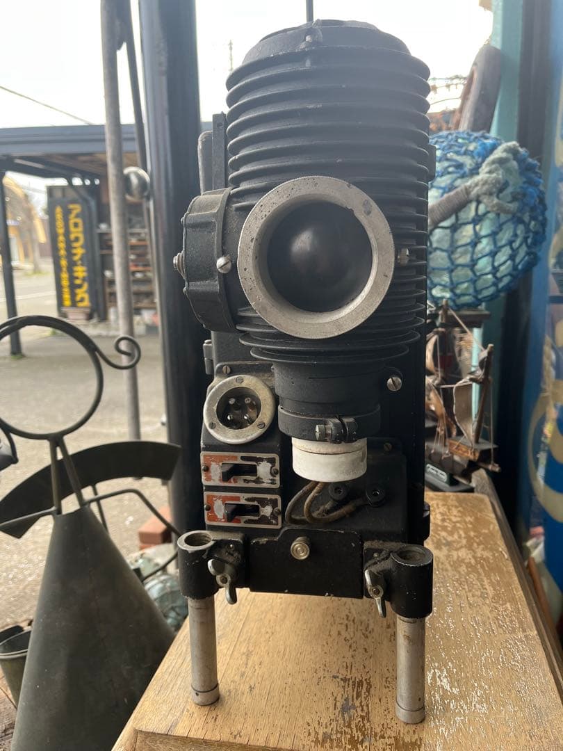 映写機、昭和レトロ映写機、業務用映写機、アンティーク映写機