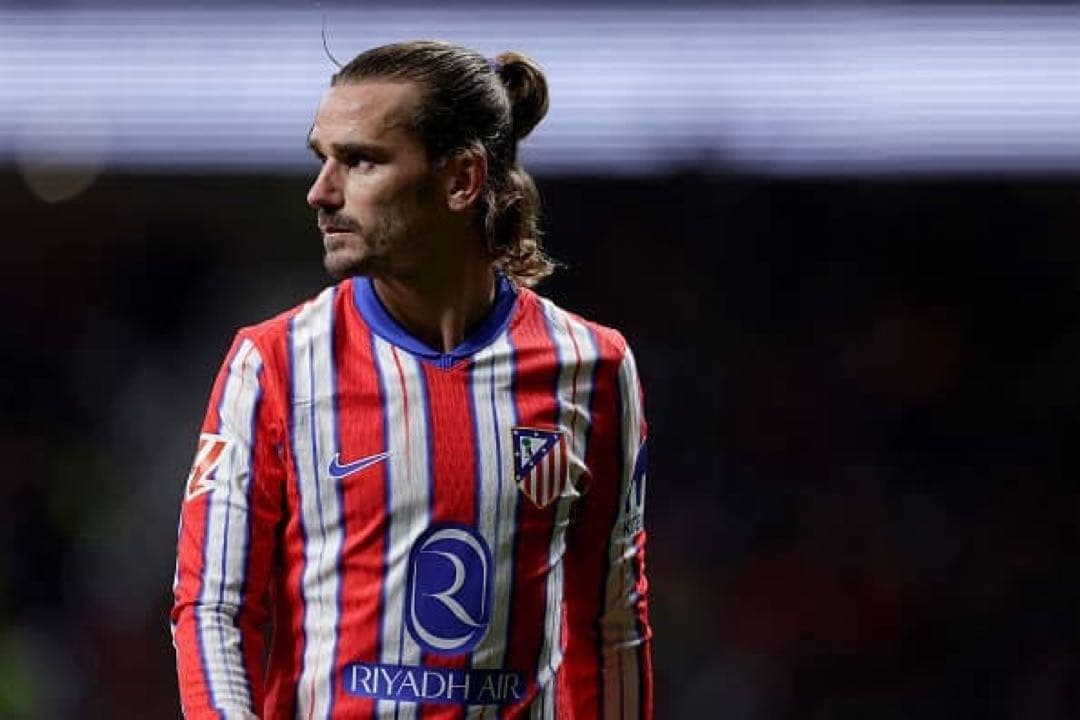 【正規品】アトレティコマドリード グリーズマン 24/25ホームユニフォーム