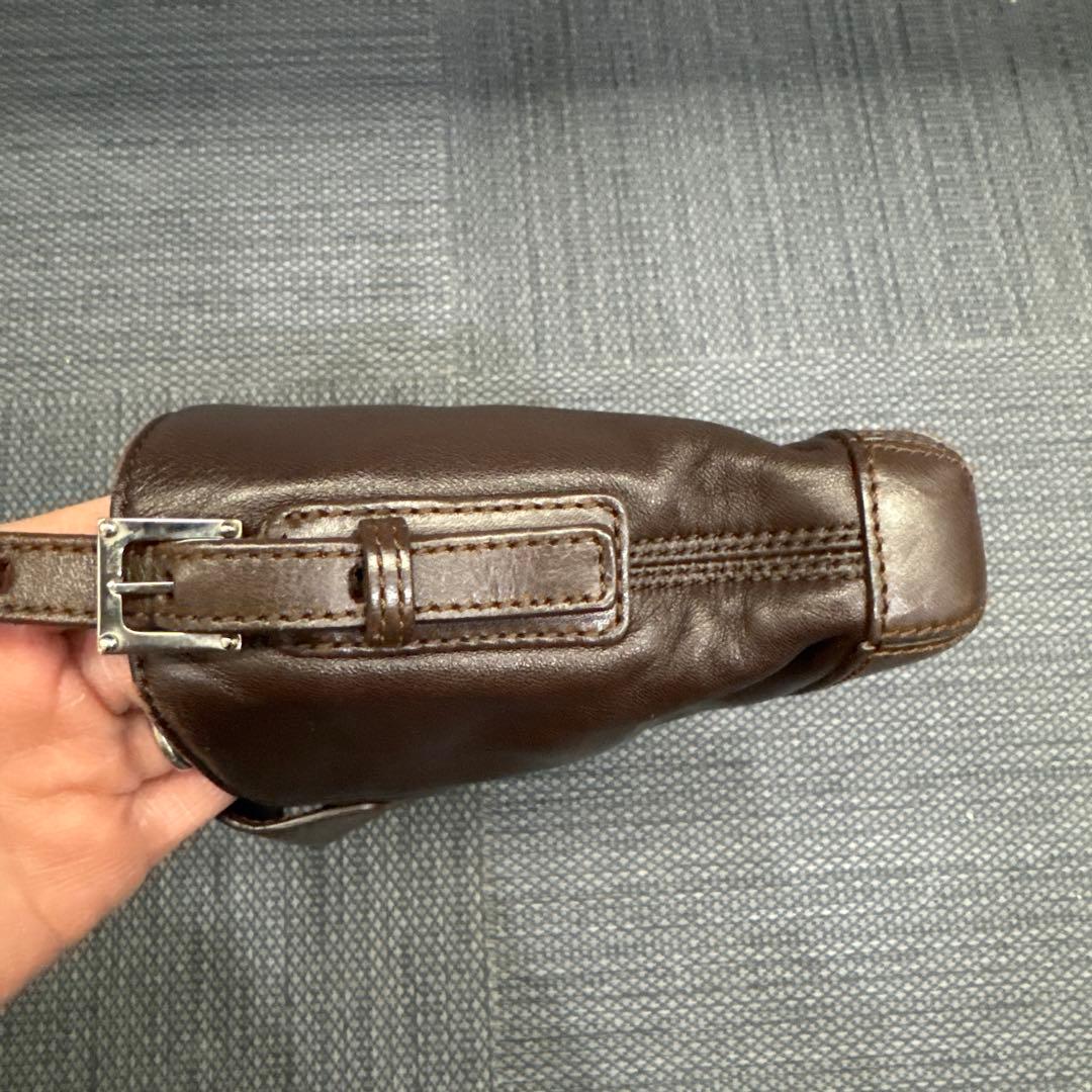 ロエベ　ポーチ