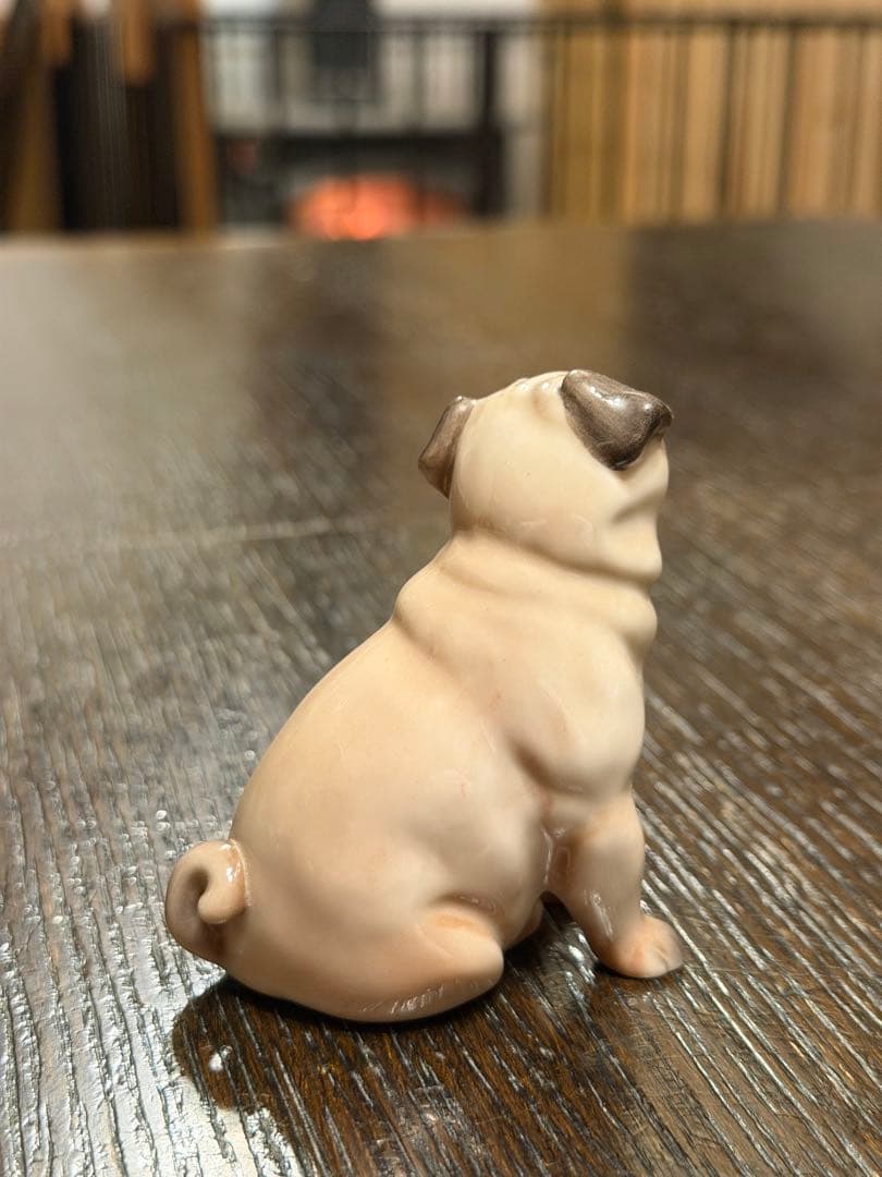 ロイヤルコペンハーゲン　フィギュリン パグ