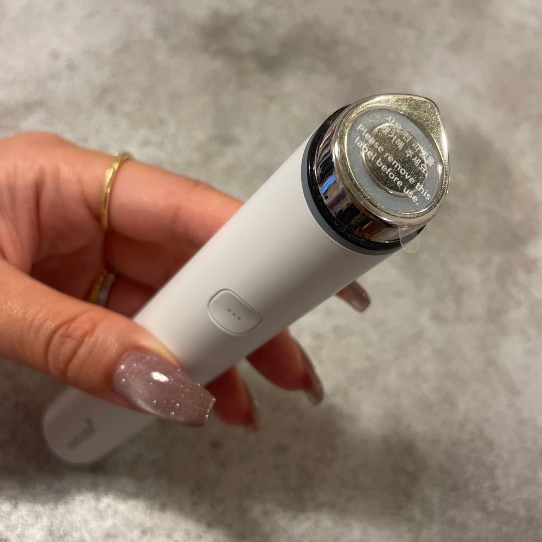 新品未使用 メディキューブ 美顔器