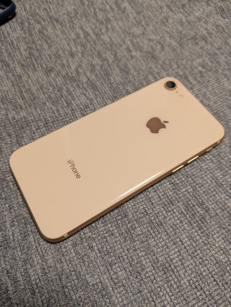ジャンク品　iPhone8 256GB ピンク