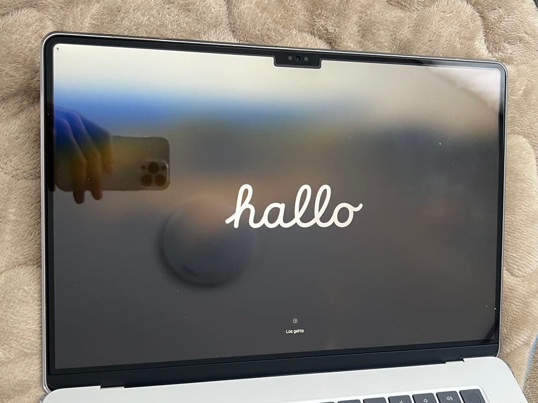 Apple MacBook Air 15インチ　本体 シルバー　M2チップ