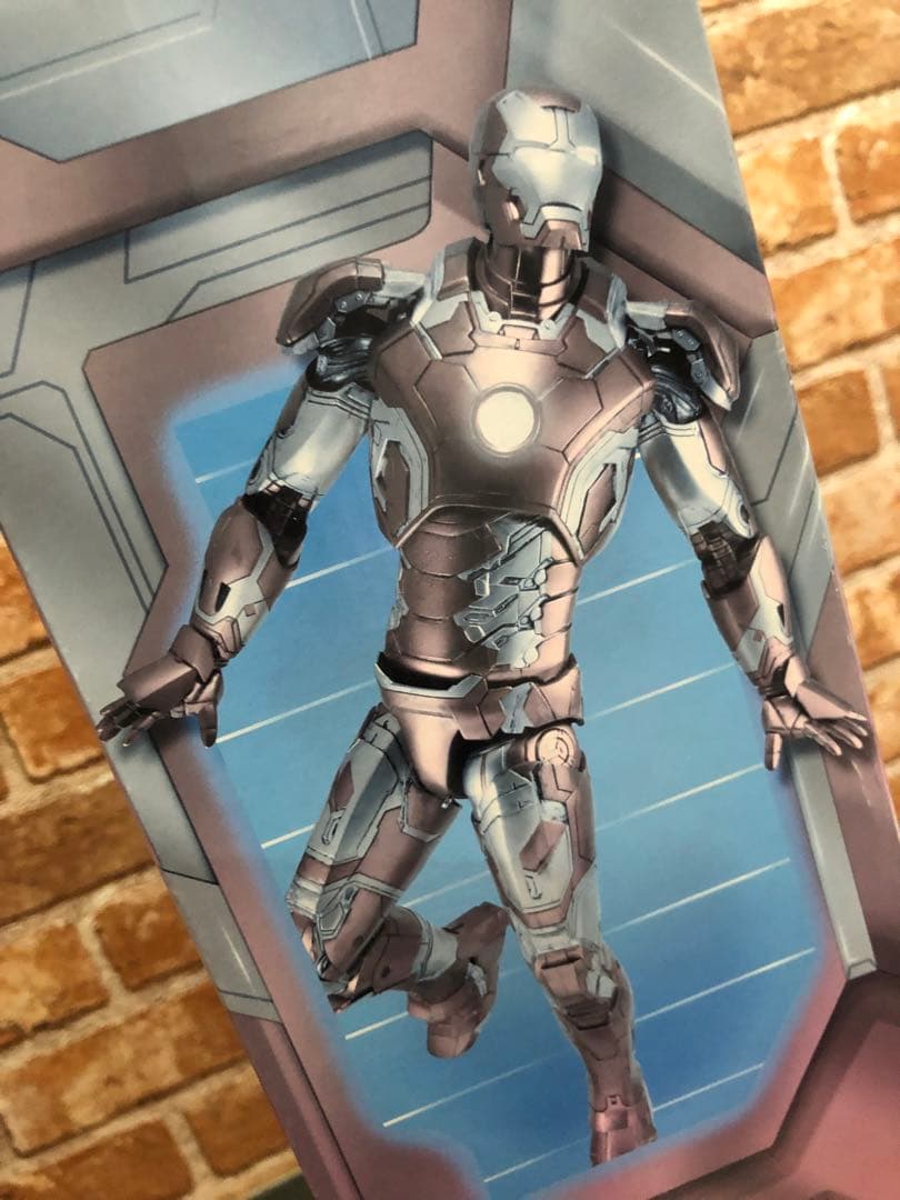 アベンジャーズエイジオブウルトロン1／4スケールアクションフィギュアアイアン