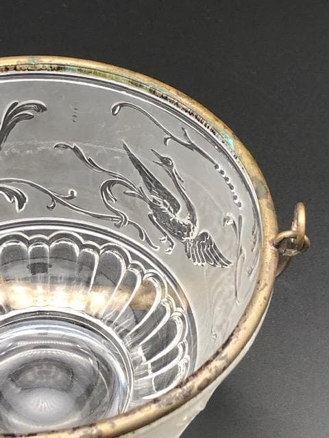 オールドバカラ　ジャポニズム　鳳凰デザインのクリスタル　花器