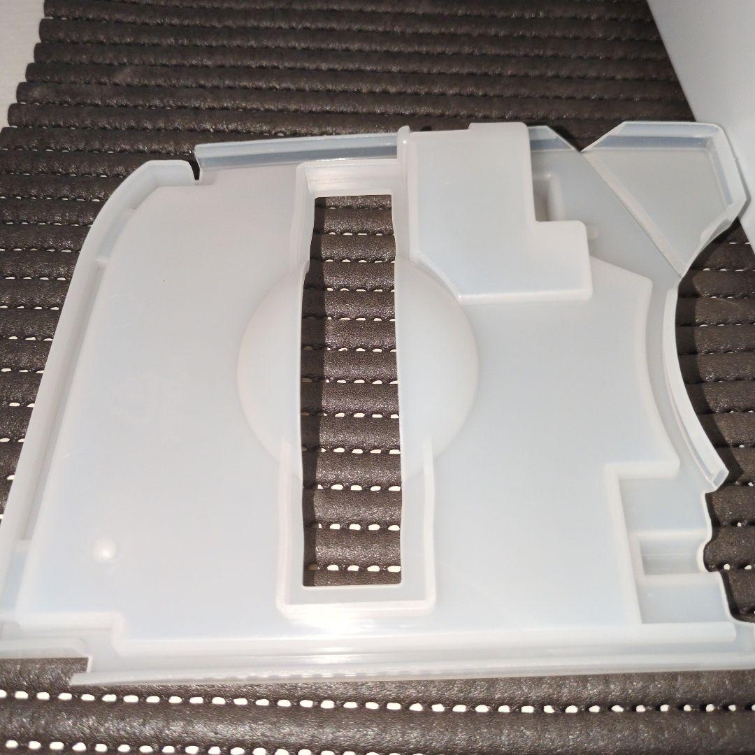 SHARPプラズマクラスター 衣類乾燥 除湿機　CM-L100-W 2020年製