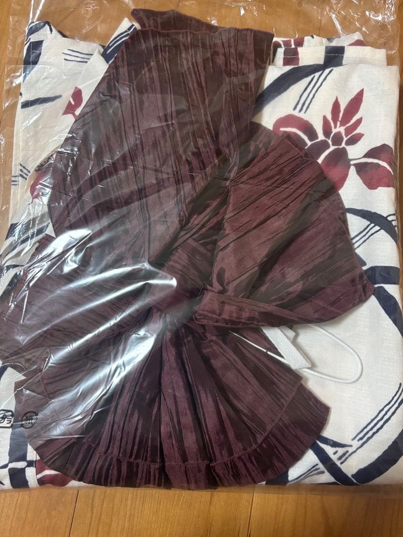 花柄浴衣・帯セット・下駄・手持ちバッグ4点セット