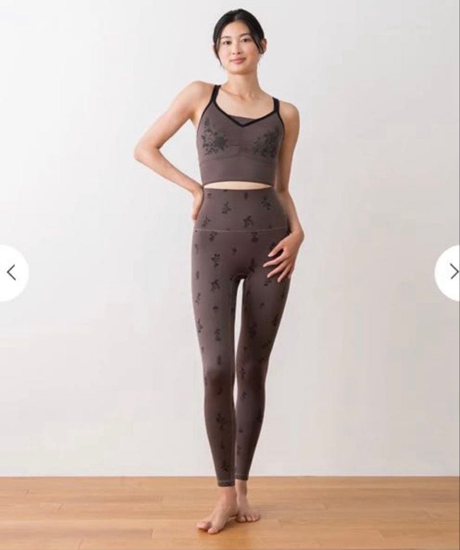 新品未使用【SUKALA】フラワーブーケブラトップ　Sサイズ