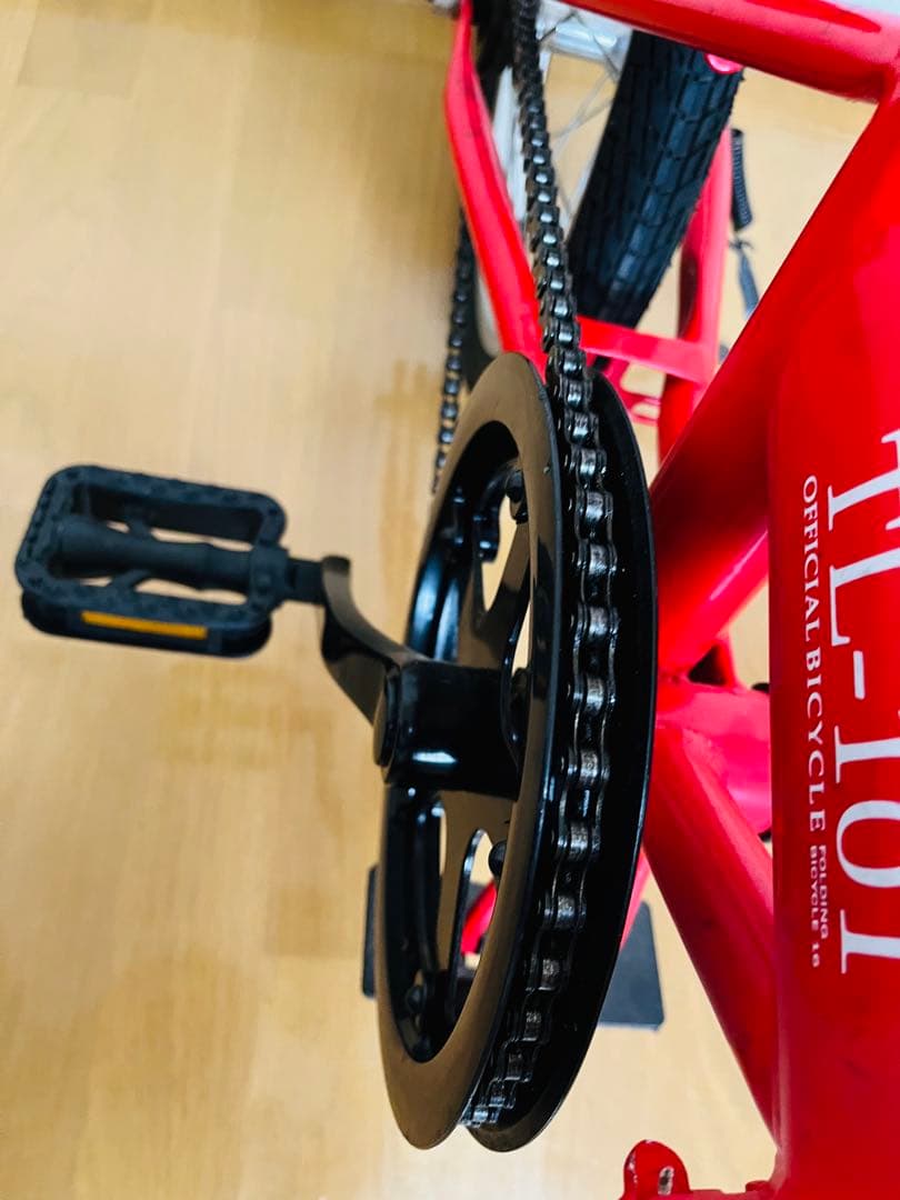 ハナさん専用ランボルギーニトニーノ折り畳み自転車１６インチ