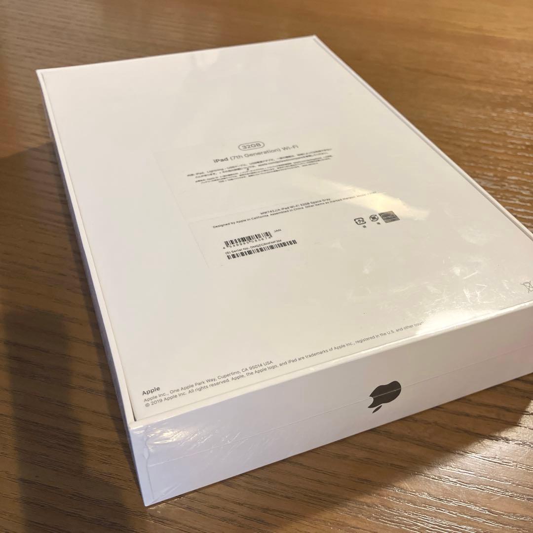 新品未開封 iPad(7th) 32GB スペースグレーWi-Fi シュリンク付