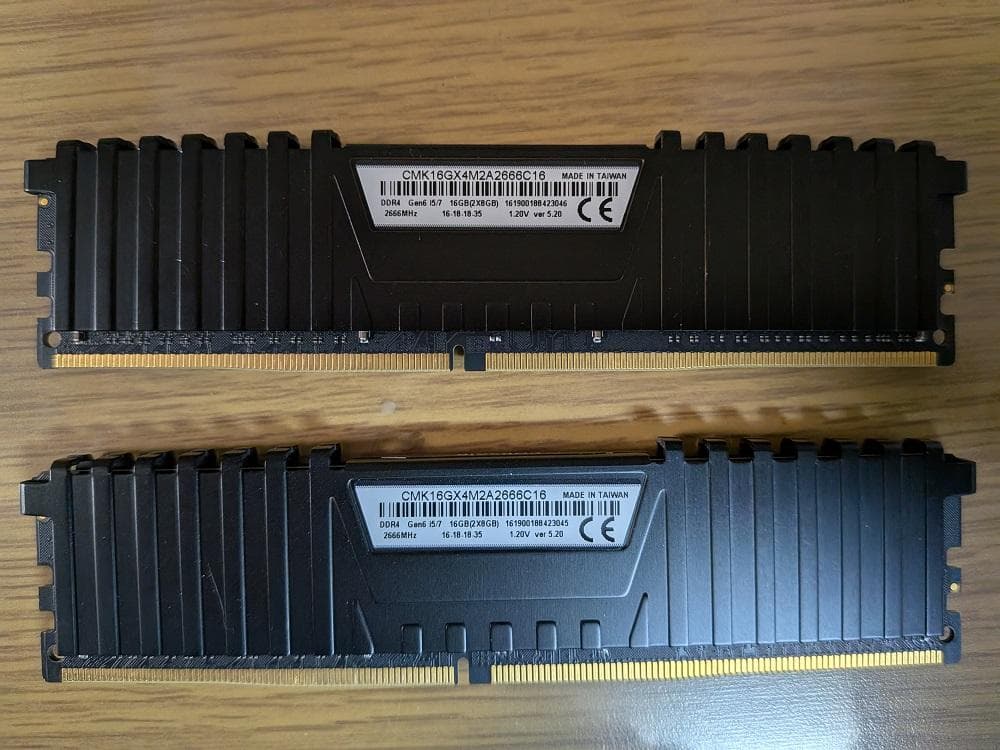 CORSAIR DDR4 2666MHz 16GB(8GBx2枚) ②