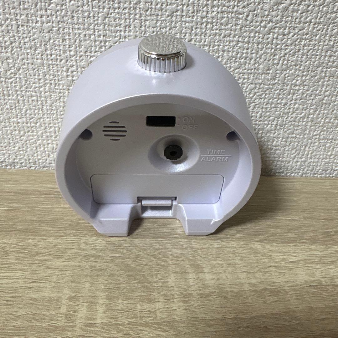 SEIKO Supreme アラーム時計 ホワイト