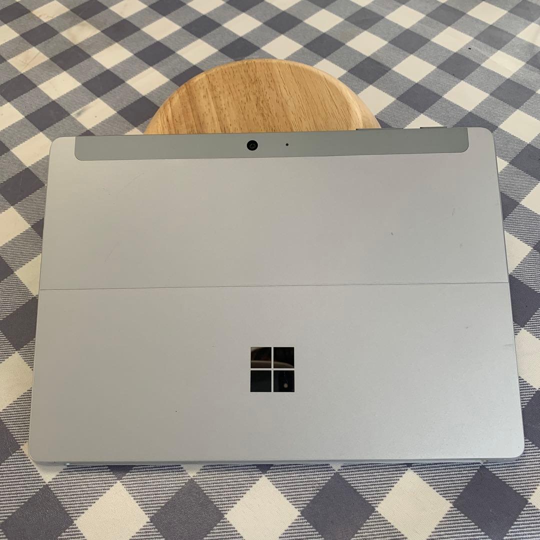 Microsoft Surface Go2本体