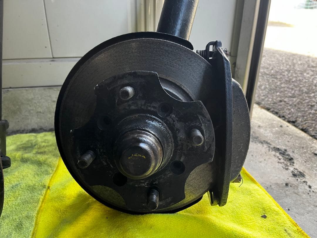 510ブルーバード車高調