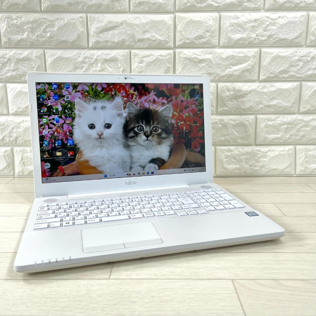 富士通 i7 新品SSD512 メモリ8GB Windows11 ノートパソコン