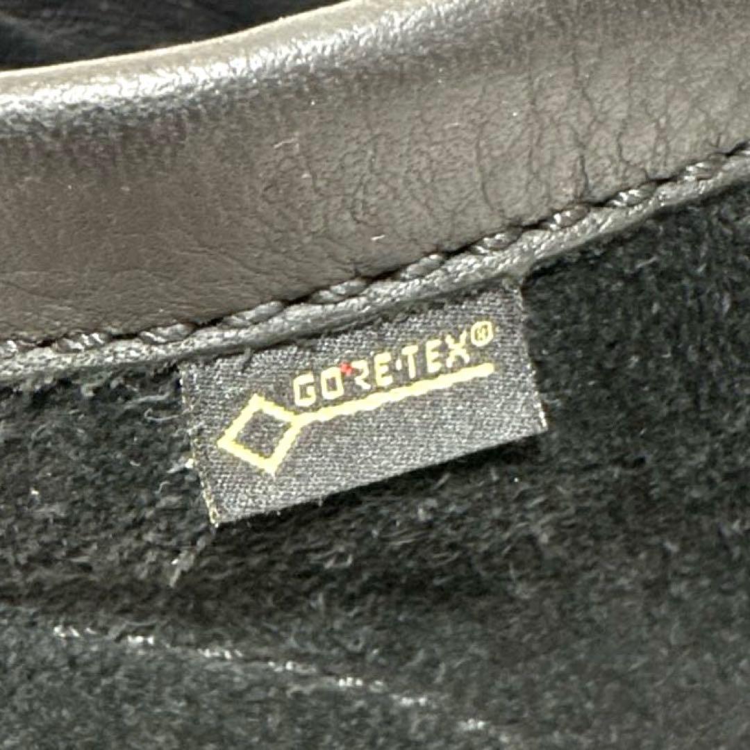 ☆人気☆ Clarks クラークス ワラビーブーツGORE-TEX ブラック