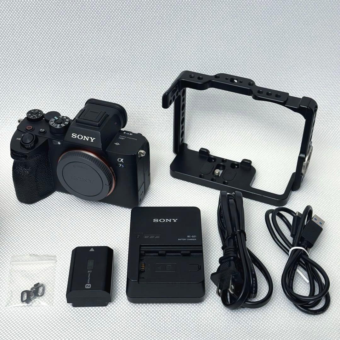 SONY α7S III ボディ ケージ付 ILCE-7SM3