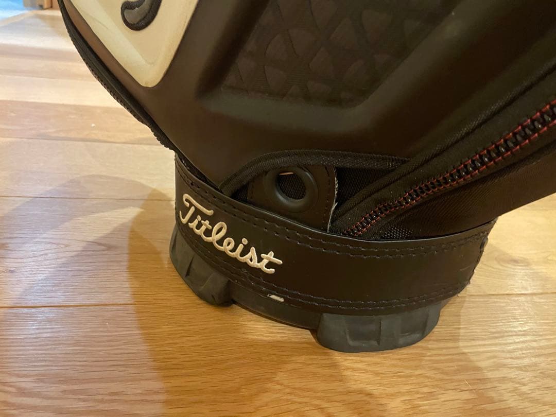 Titleist ゴルフキャディバッグ 黒/白/赤 プロツアーモデル