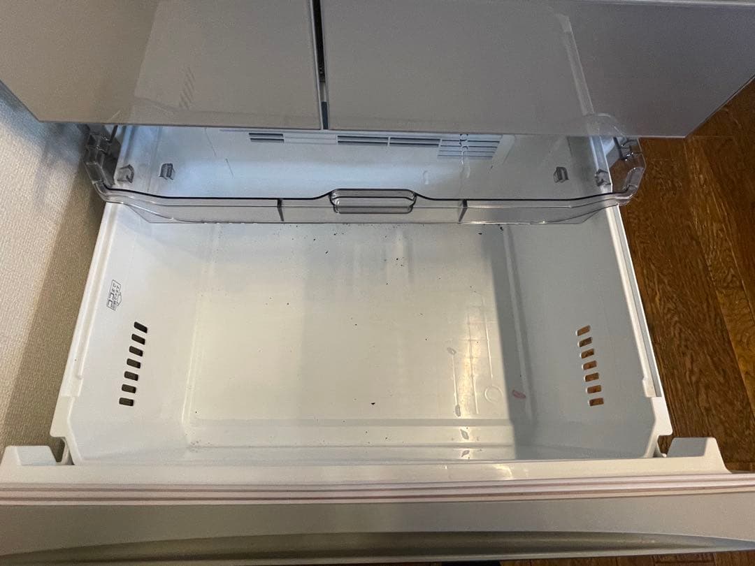 【2024年製！】東芝 601L 6ドア冷蔵庫 VEGETA GR-W600FH