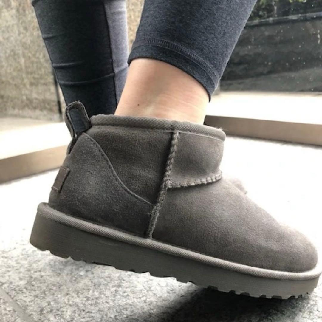 【UGG】 クラシック ウルトラミニ ムートン ブーツ 24cm グレー