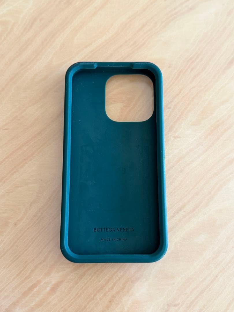BOTTEGA VENETA ダークグリーン iPhone14proケース