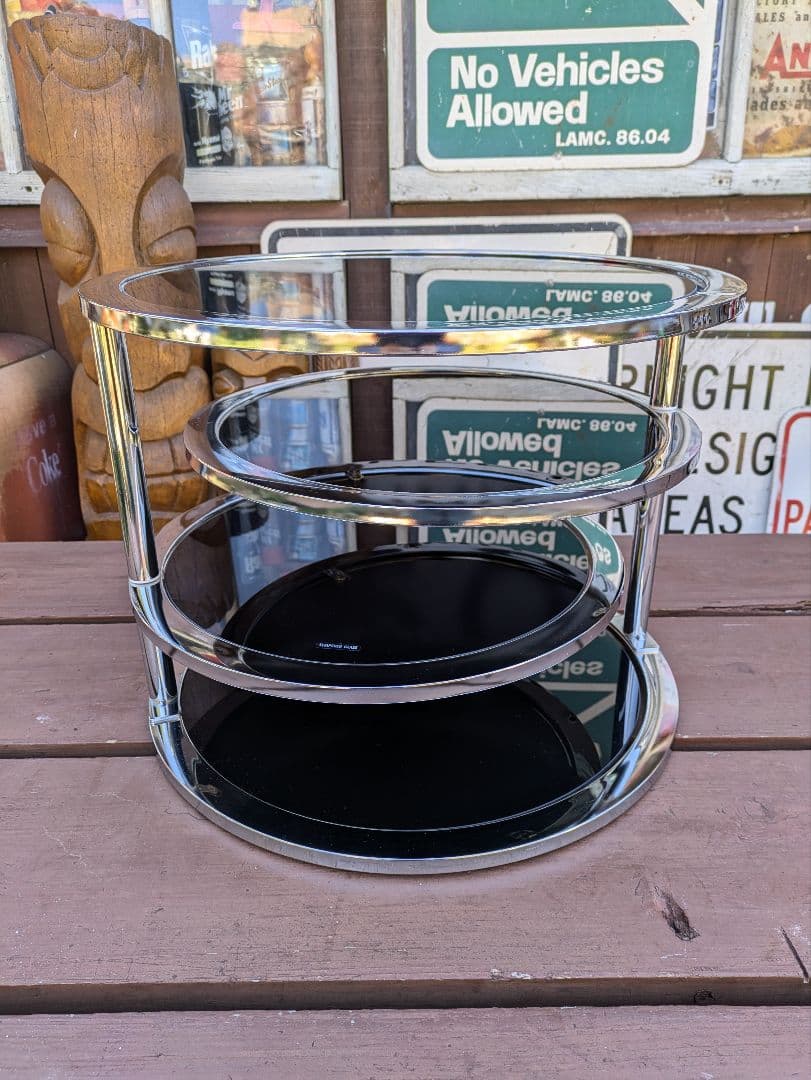 ミッドセンチュリー　スペースエイジ　ラウンドテーブル　強化ガラス　ガラステーブル