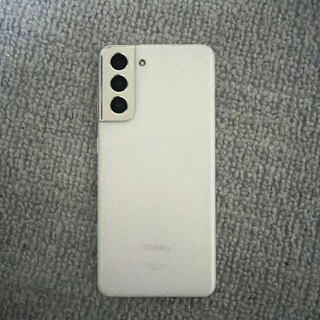 木*村様 中古品　スマートフォン本体及び付属品一式（SIMロック解除済み、初期化