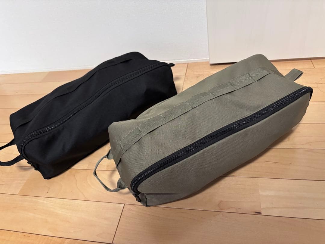 超メルカリ市　オガワツーアングルチェアs　２脚