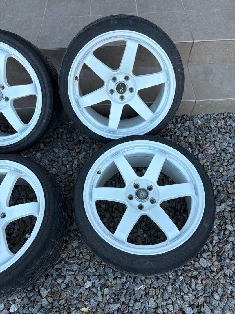 18インチ ホワイト 5スポークホイールセット