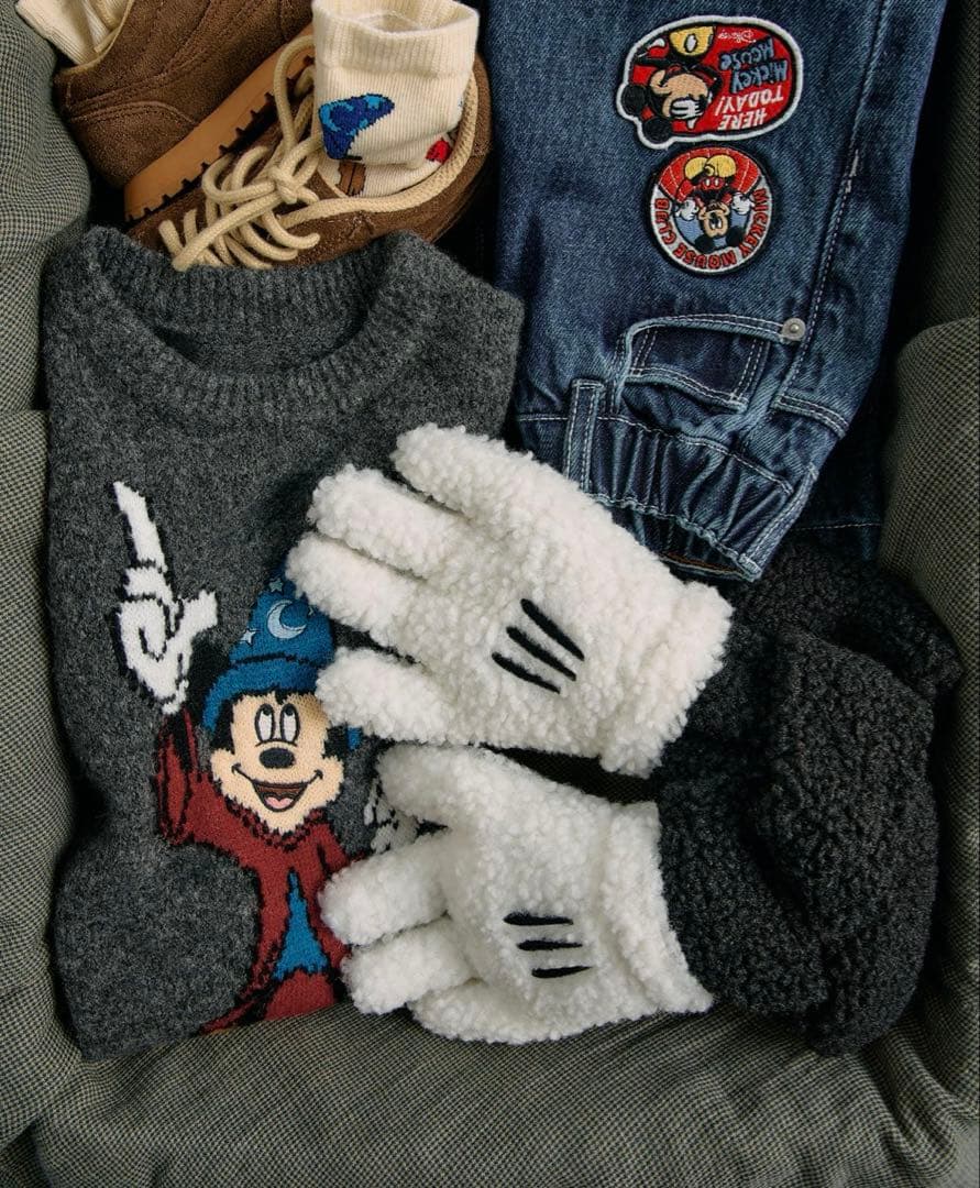 Disney Zara ミッキー マフラー　ザラ　限定