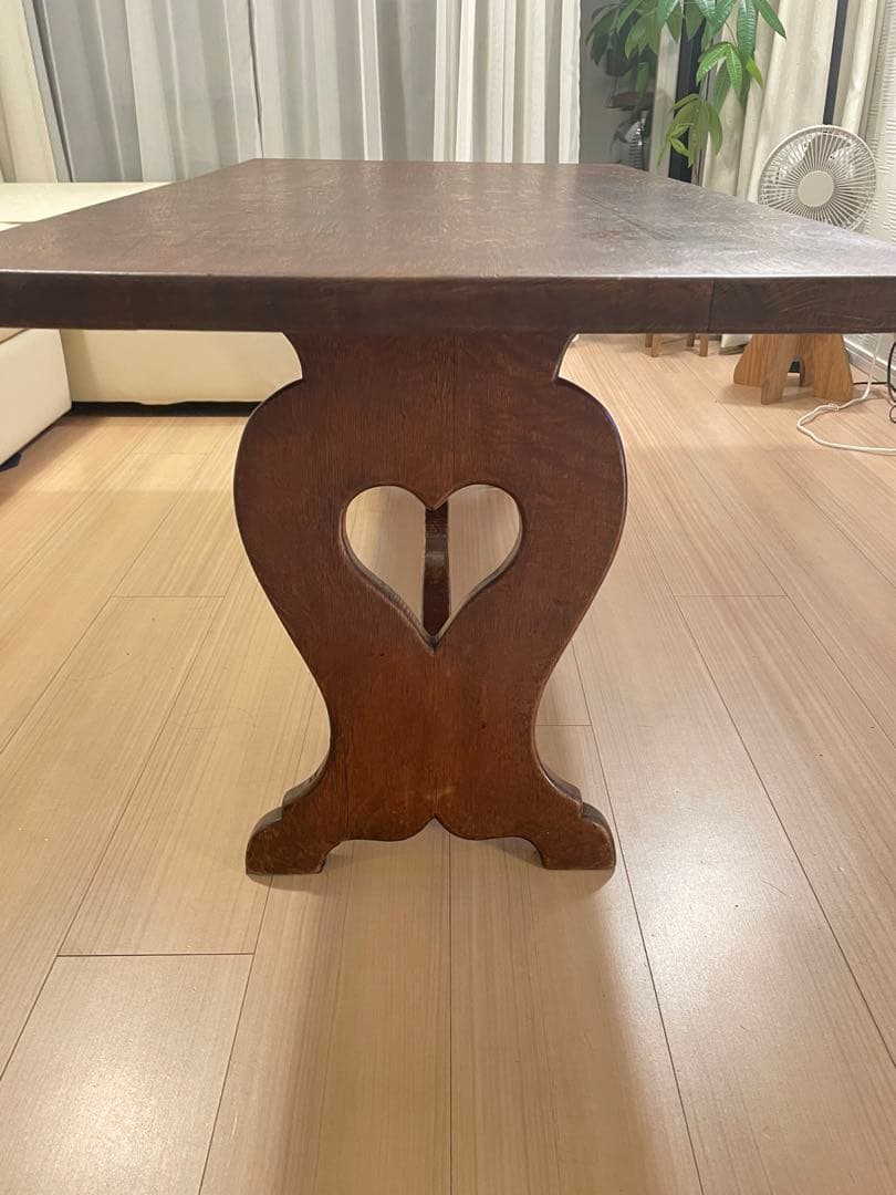 アンティーク 木製ローテーブル イギリス製 ハート脚