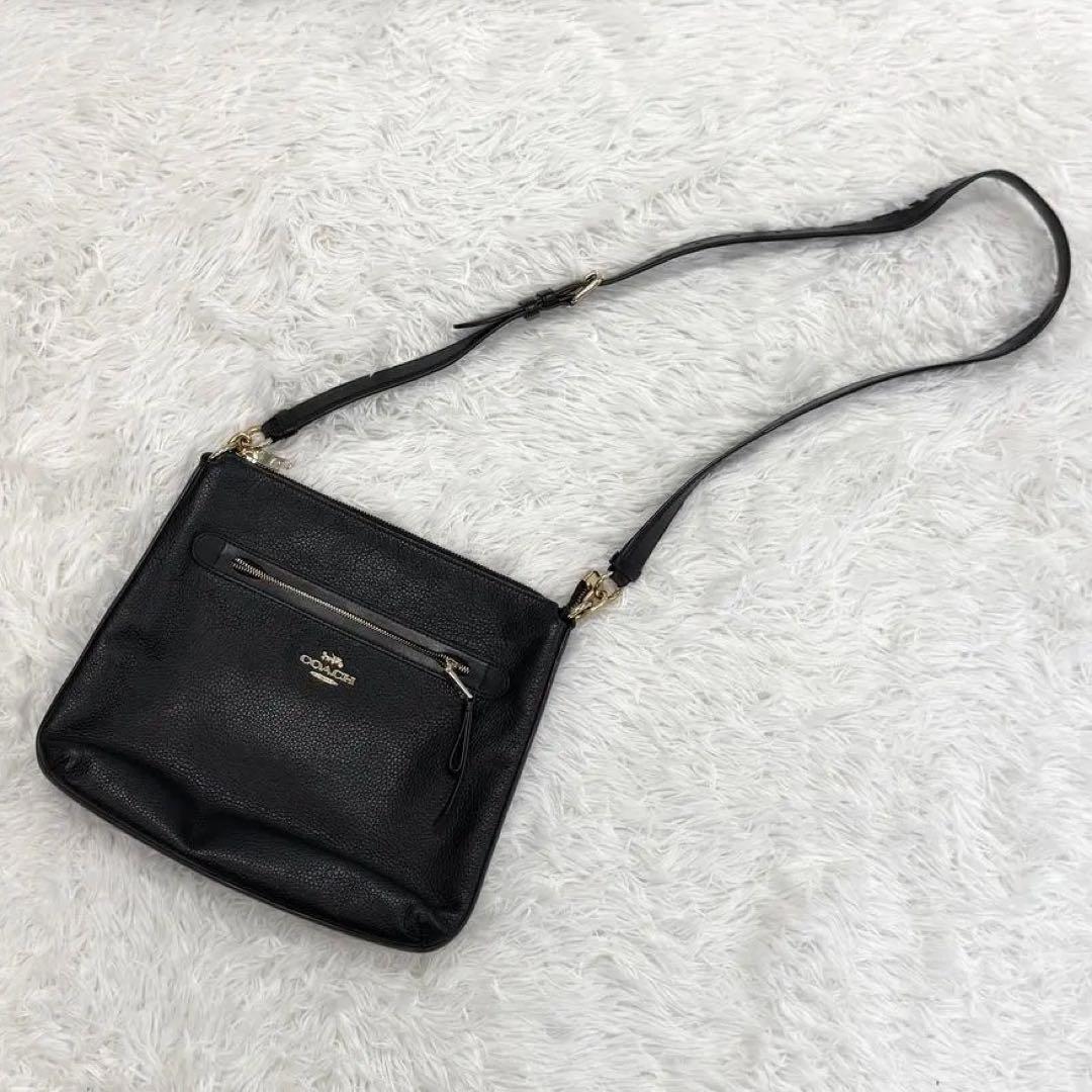 【美品】　コーチ F34823 バッグ ショルダーバッグ 黒 coach 肩掛け