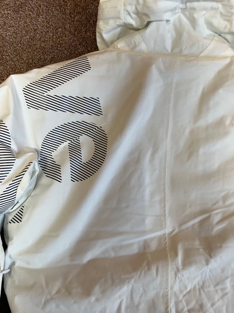 けい　DESCENTE デサント　スキーウェア　上下セット　サイズL