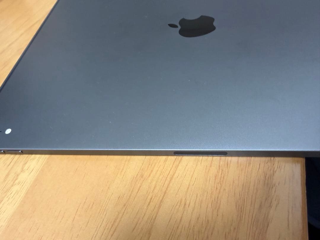 iPad Pro 12.9インチ 第3世代 512GB スペースグレー公式整備品