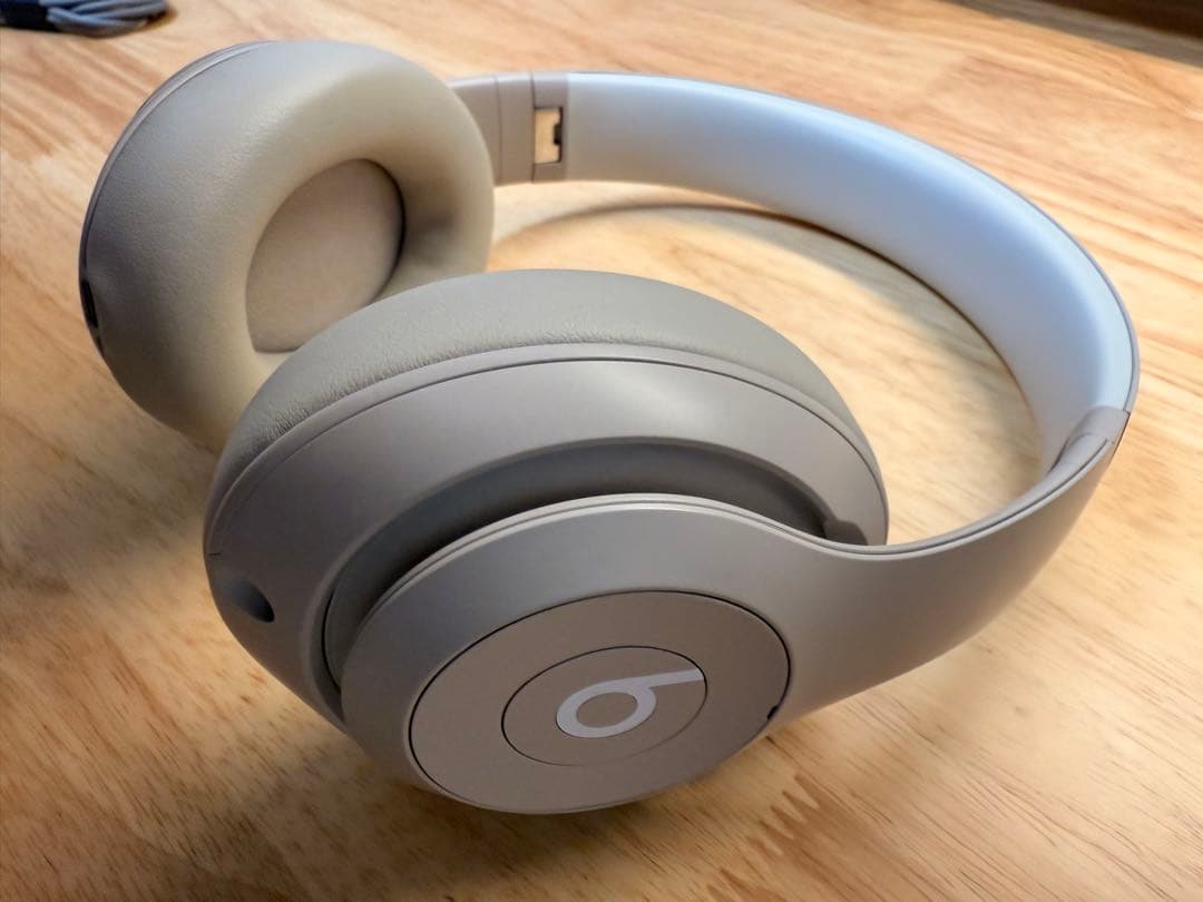 beats studio pro ベージュ