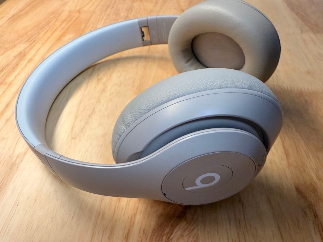 beats studio pro ベージュ