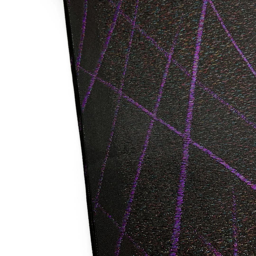 袋帯　幾何学模様　黒地　紫　銀通し　全通　着物　075w d